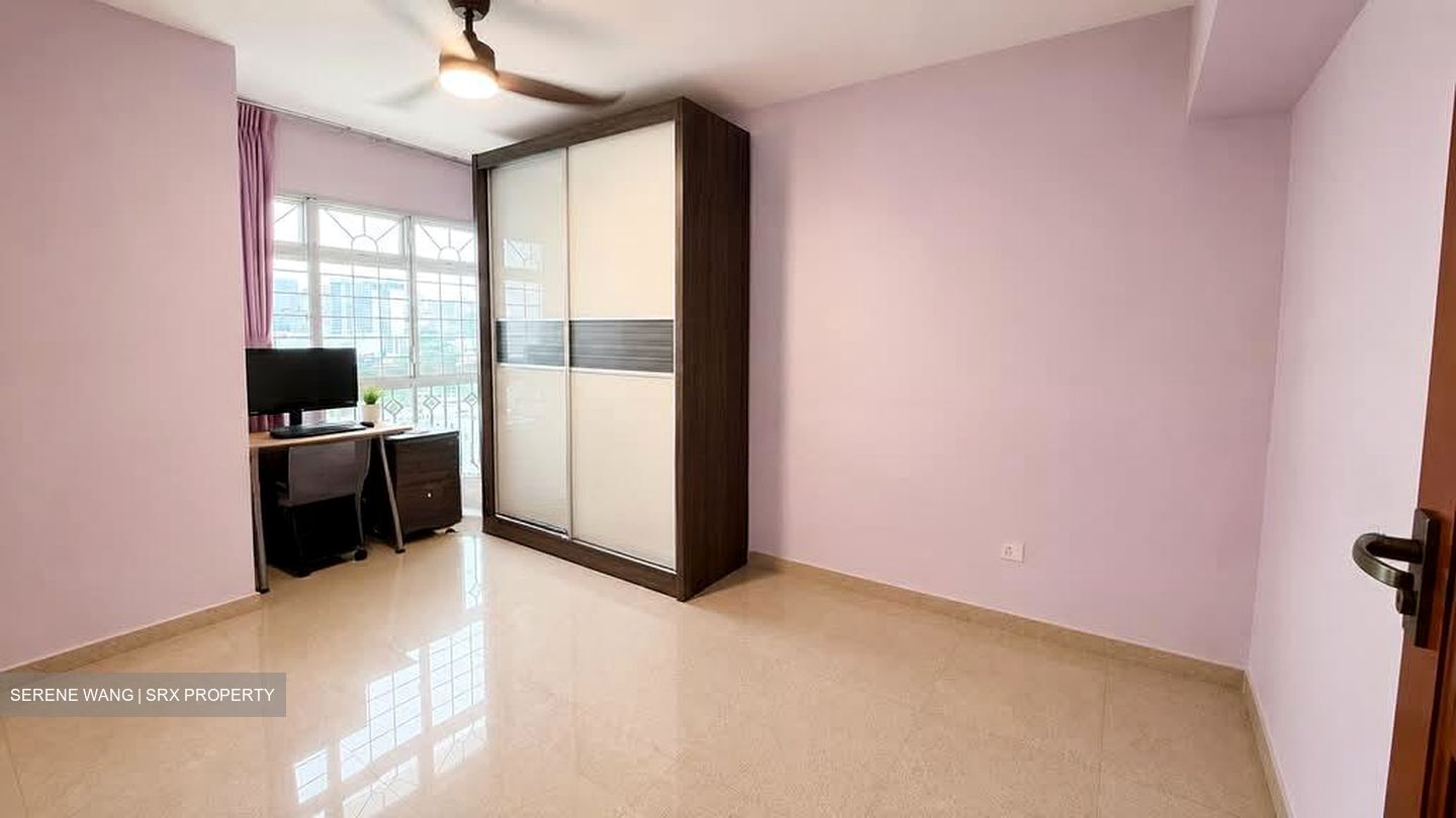 Blk 52 Forfar Heights (Queenstown), HDB 5 Rooms #593110311